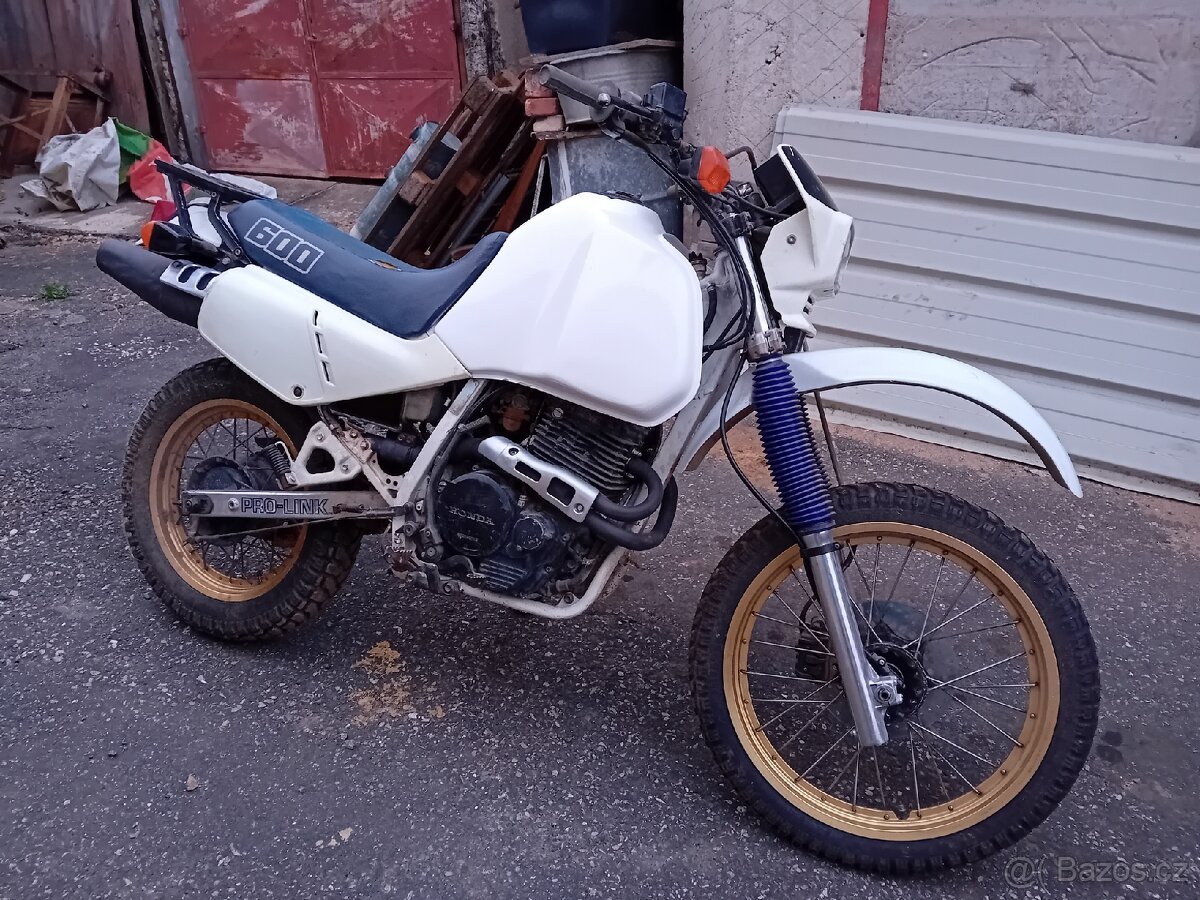HONDA XL 600