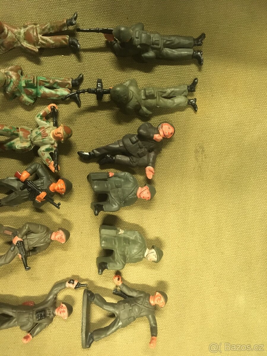 Gumový vojáci z NDR - 2