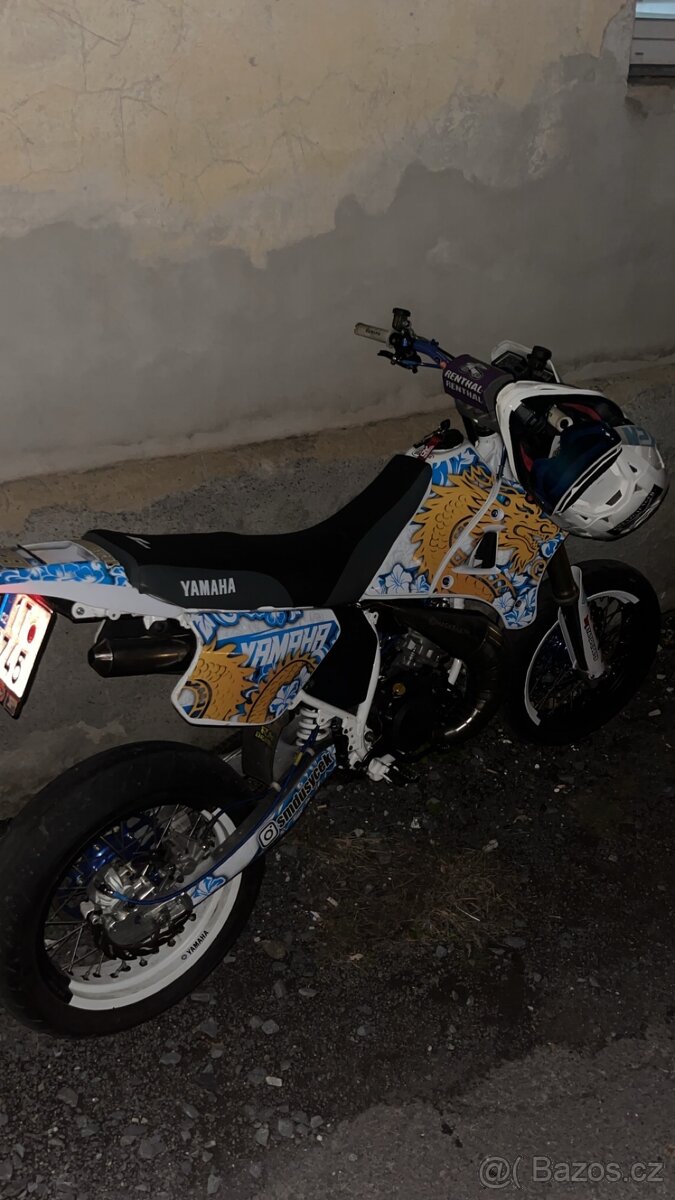 Yamaha DT125R Supermoto - 2