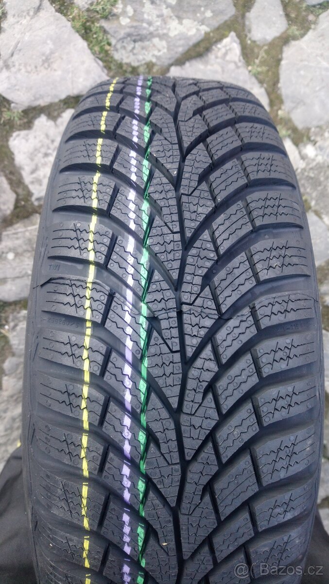 NOVÉ zimní 185 65 15 + DISKY 4X100 RENAULT DACIA - 2