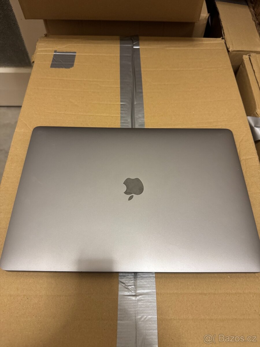 MacBook Pro 15" TB – i7 2.8 GHz (Quad-Core), 16GB RAM (11) - 2