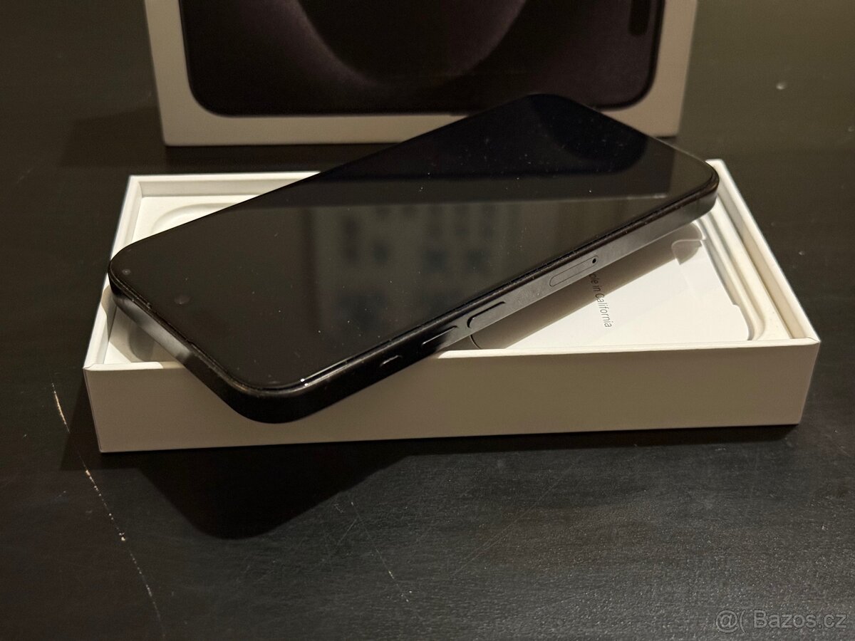 iPhone 15 Pro 512 GB, Black Titanium - 2