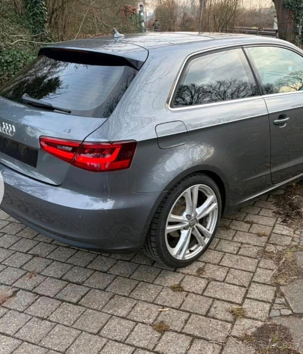 Audi A3 2.0tdi dsg - 2