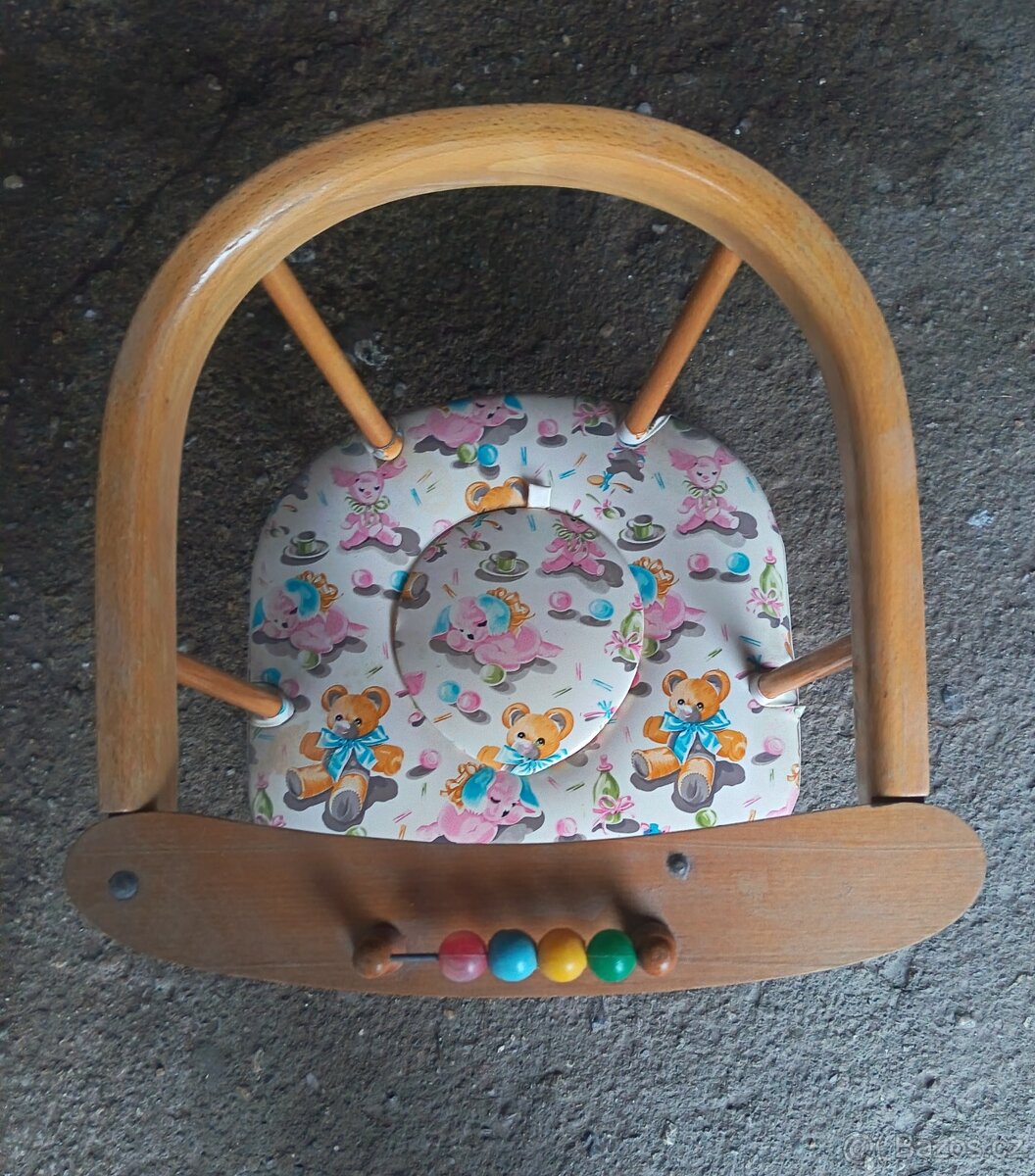 Dětská židlička - 2