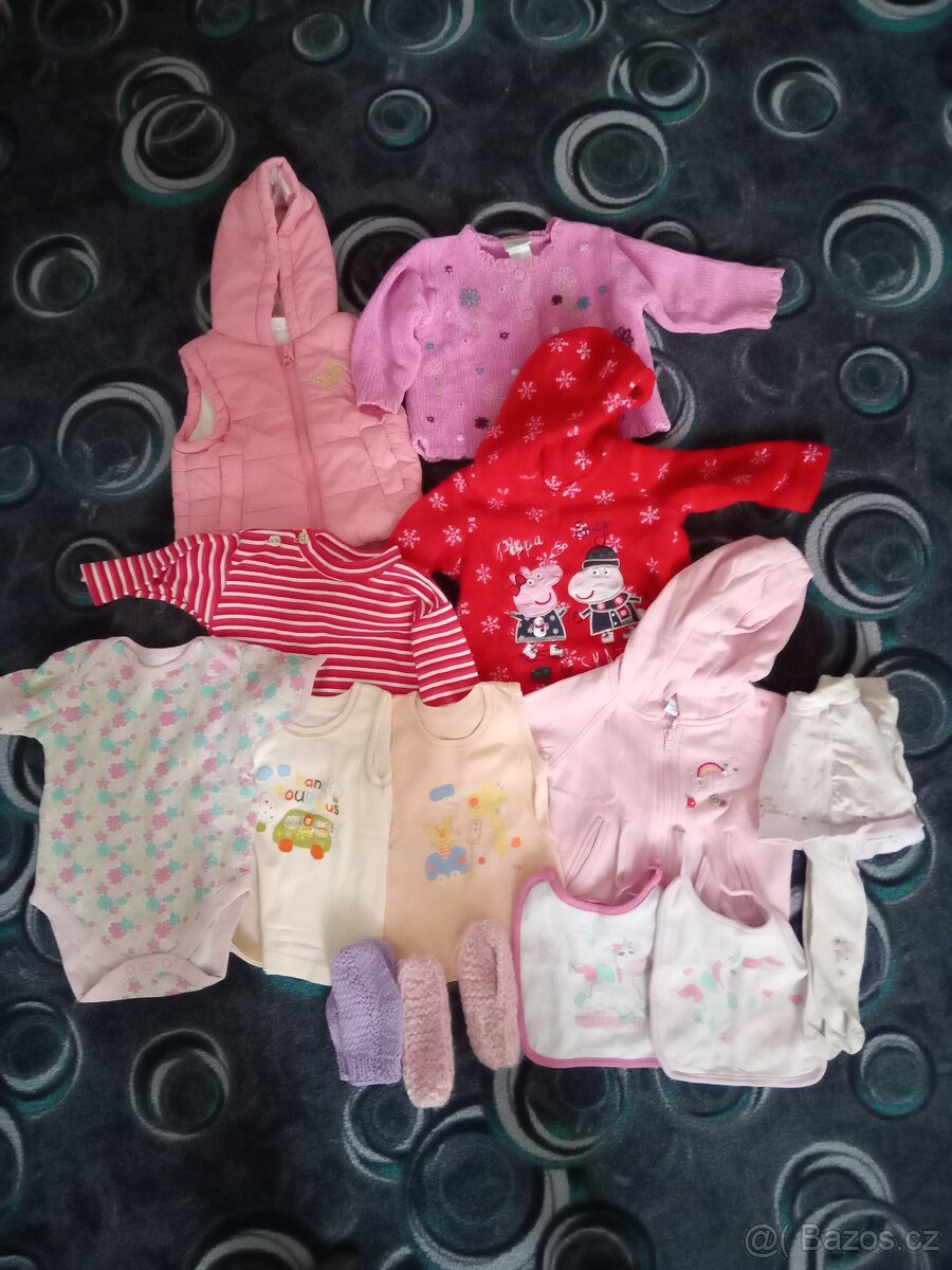 Dětské oblečení velikost 68/74 pro holčičku - 2