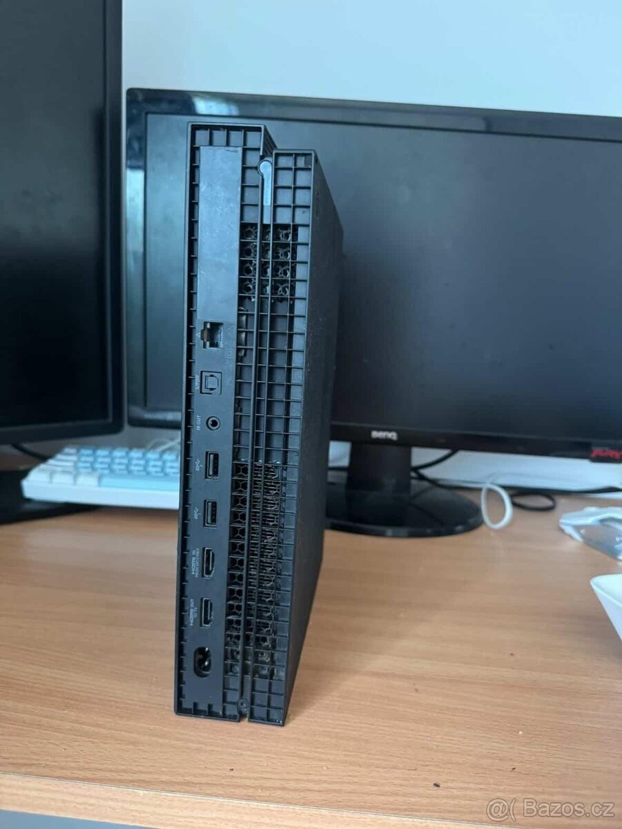 Xbox one X 1TB - 2