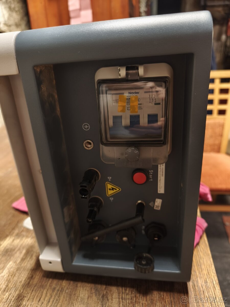 Pylontech BMS nabíječka - 2