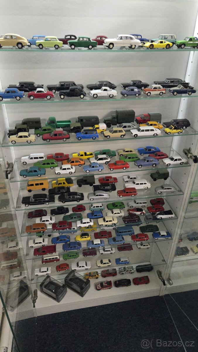 Set kltovních aut a autobusů ČSSR a socialismu ,DE AGOSTINI - 2