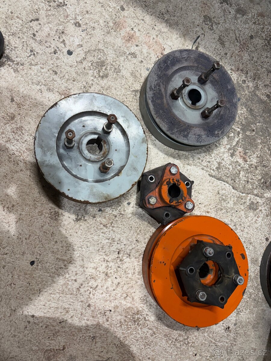 Unašeč spojky pístového kompresoru orlik jsk - 2