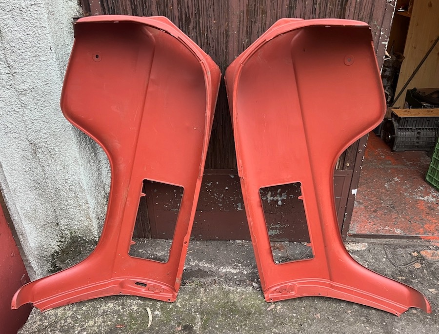 Škoda 1000MB - nové zadní blatníky - 2