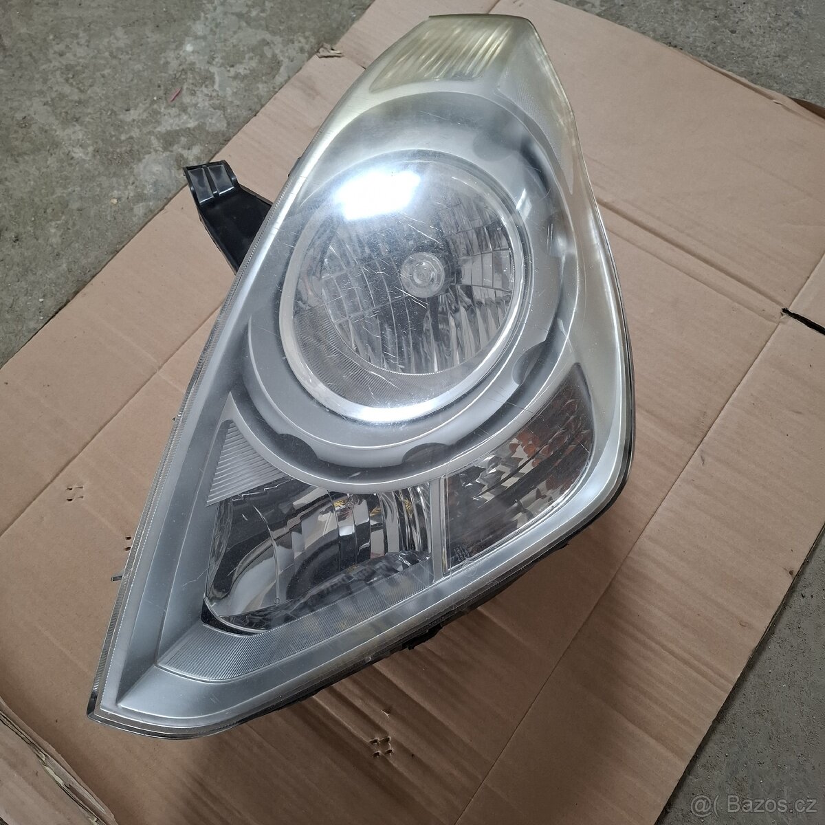 Přední levé světlo Hyundai H1 origo dil - 2