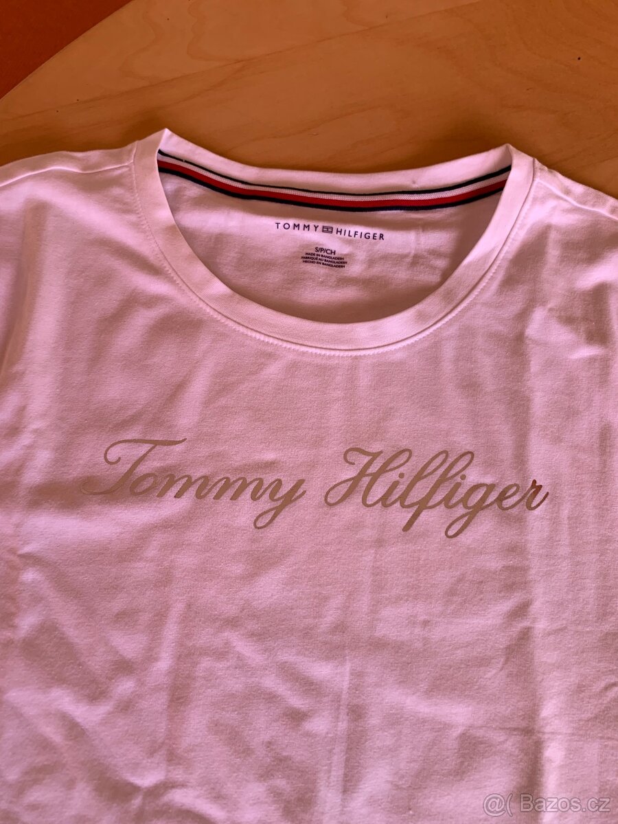 dámské tričko zn. Tommy Hilfiger - vel. S/M - nové - 2