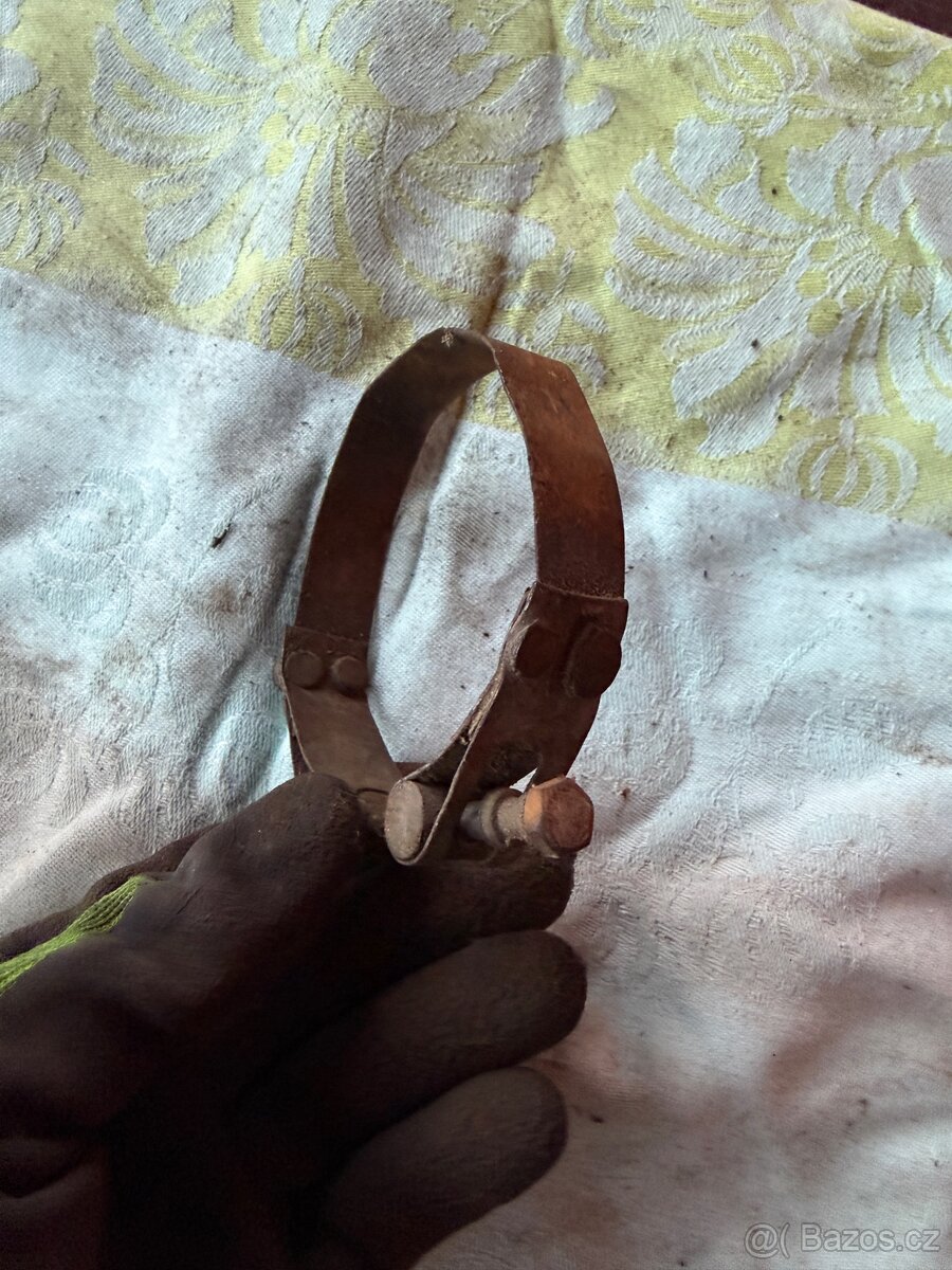 Objímka na Dynamo. - 2