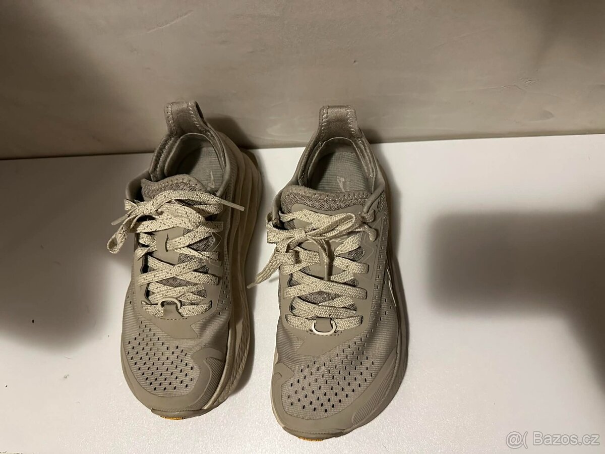 dámské trailové běžecké boty Altra - 2