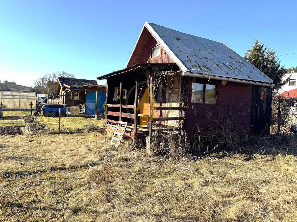 Prodej chaty v zahrádkářské kolonii - 2