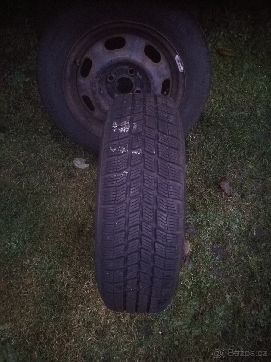 Pneu Nokian Z Line 82T, 175/65/14 (4 ks) zimní - 2