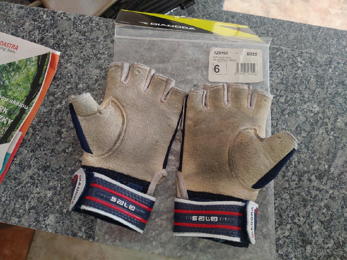 Dětské rukavice Diadora - 2
