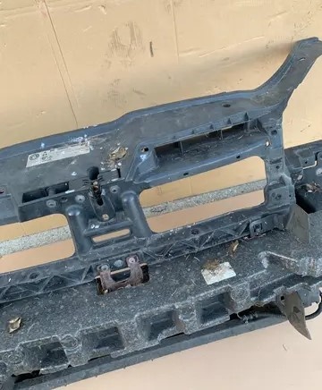 Chladicova stena vw golf 5 V combi jetta vyztuha - 2