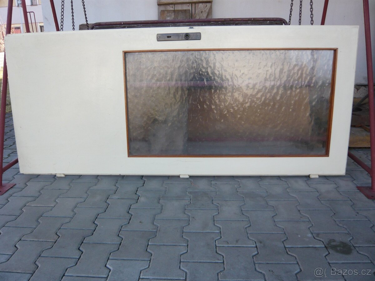 dveře - 2