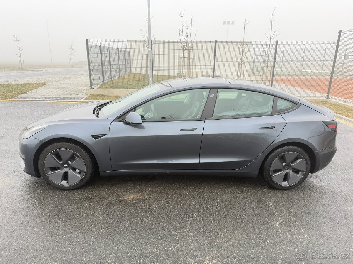 Tesla Model 3, model 2021 Long Range AWD – 82 kWh - 2