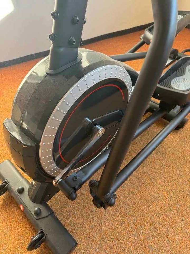 Eliptický trenažér - 2