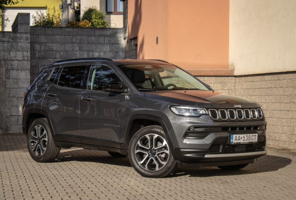 Jeep Compass - 2