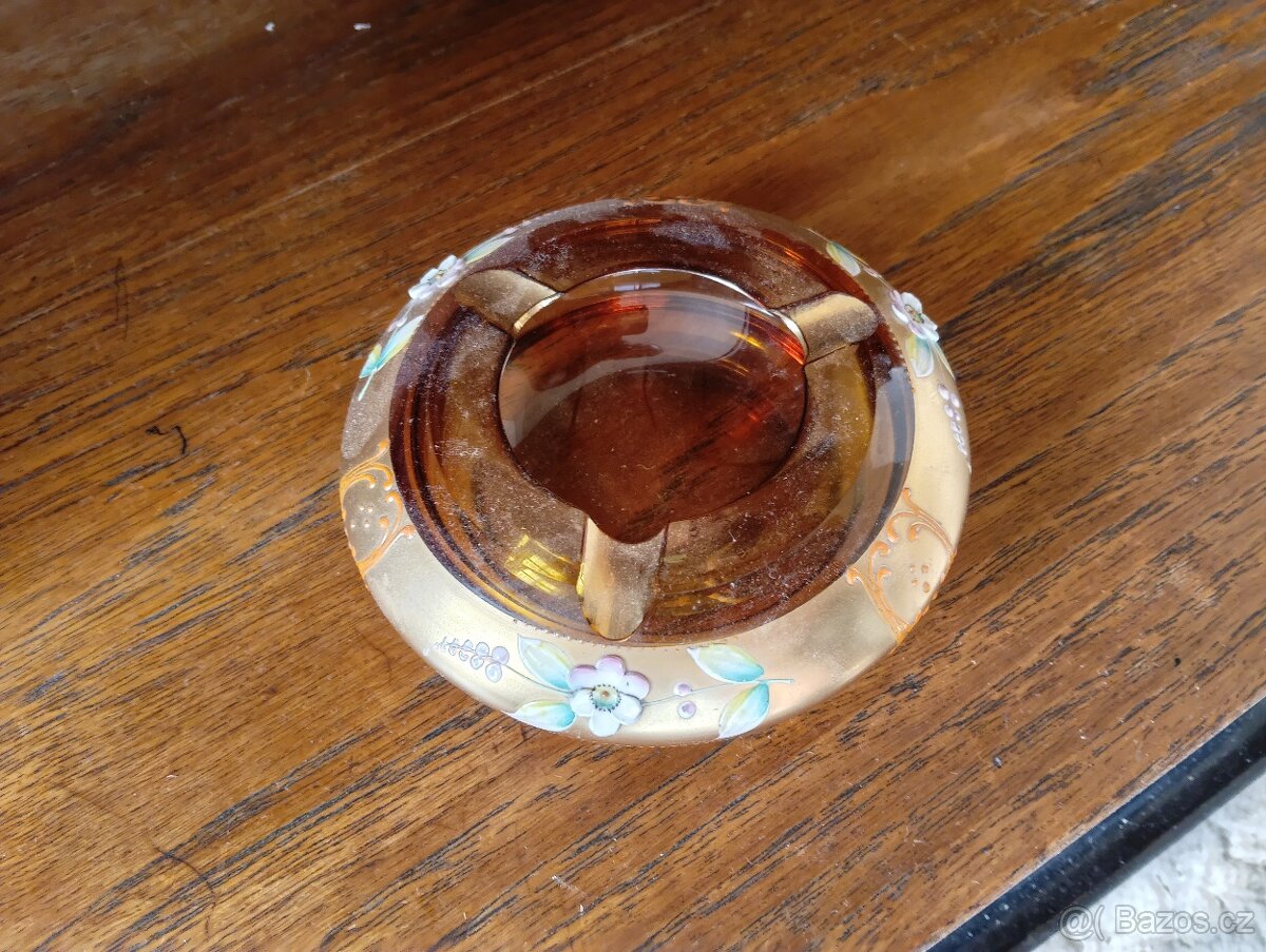 Starý retro popelník - 2