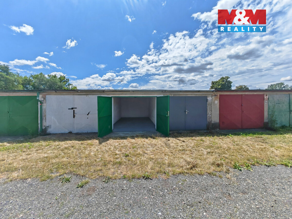 Prodej garáže, 18 m², Hradec Králové - 2