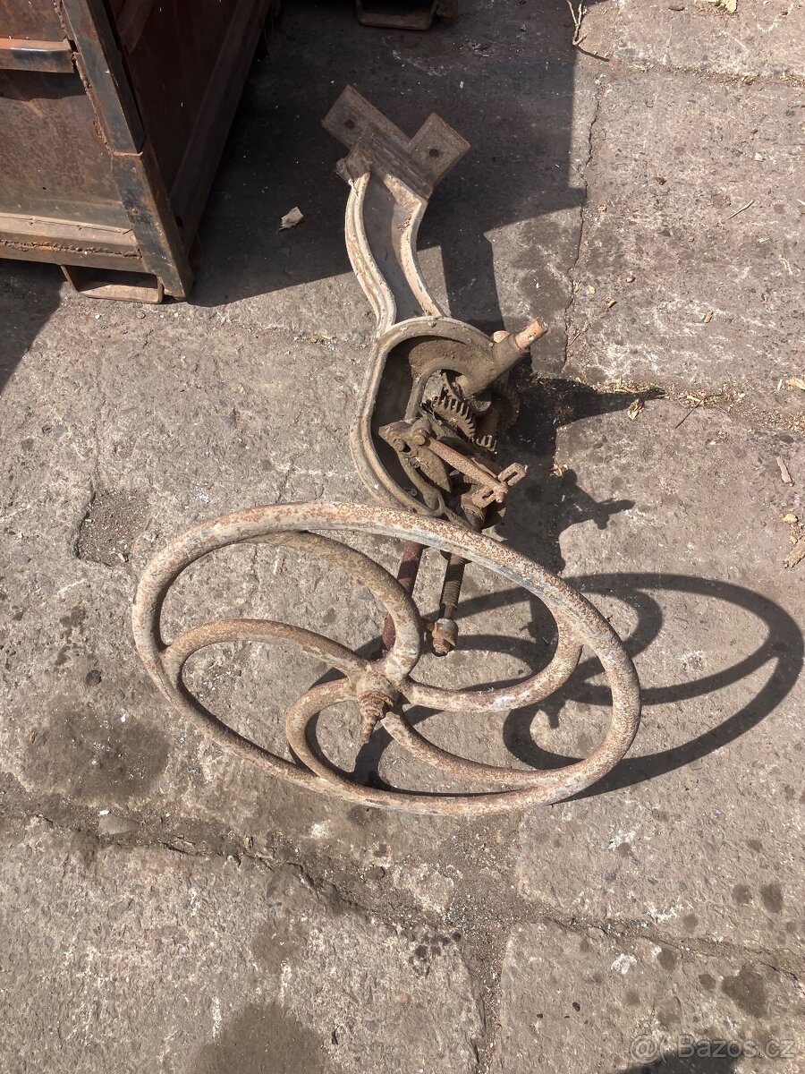 Stolní vrtačka, - 2