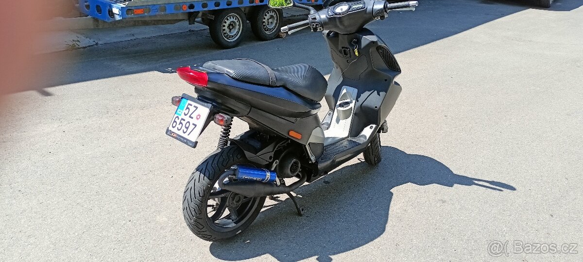 Piaggio NRG power 50 - 2