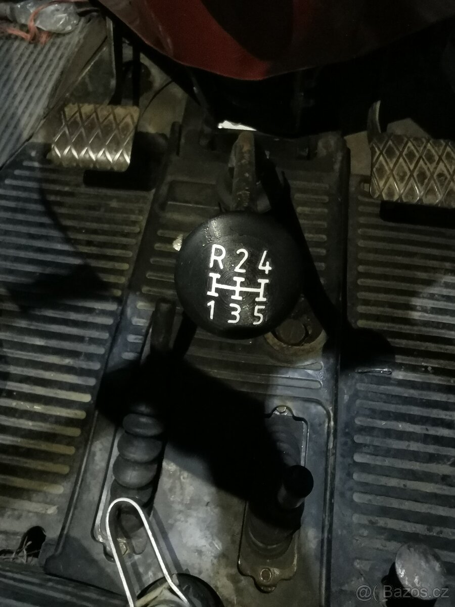 Hlavice řadící páky ZETOR, VZV Desta - 2