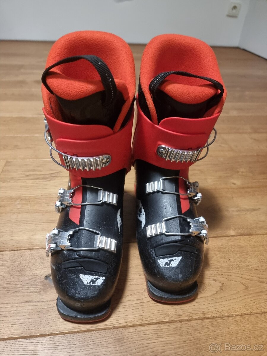 Juniorské lyžáky Nordica Speed Machine 3 velikost 24-24,5 - 2