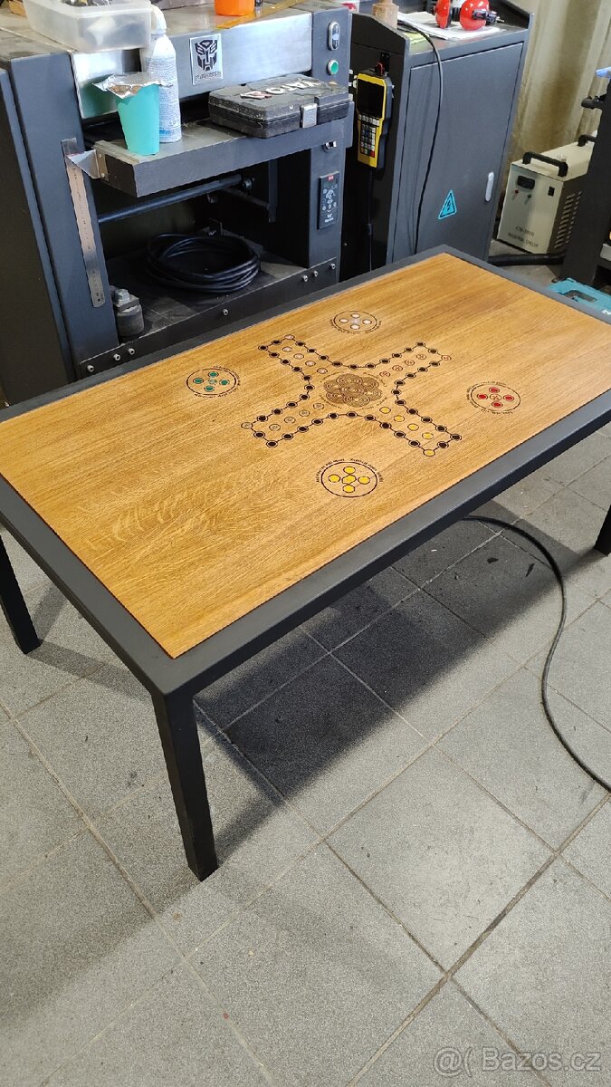 Stůl - 2