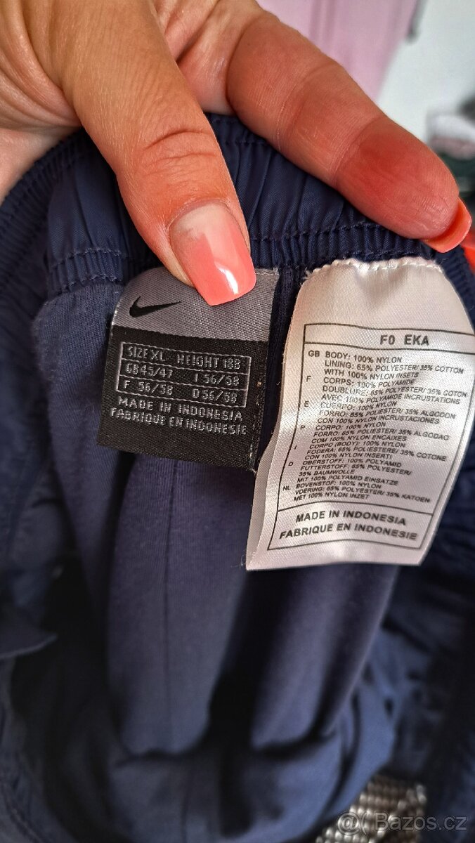 Krásné pánské šusťákové tepláky Nike - 2