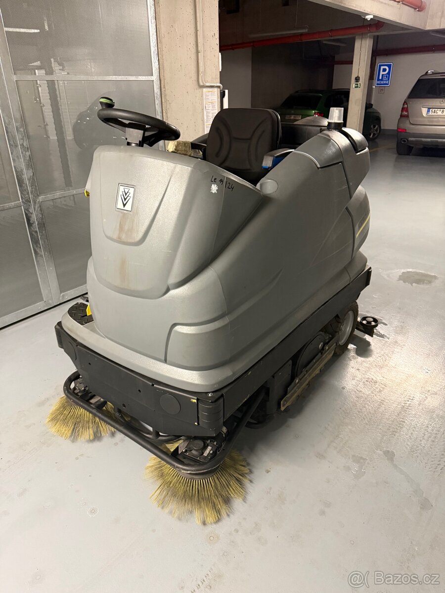 Karcher B 250 R - 2018 , 3070 hod , původ CZ - 2