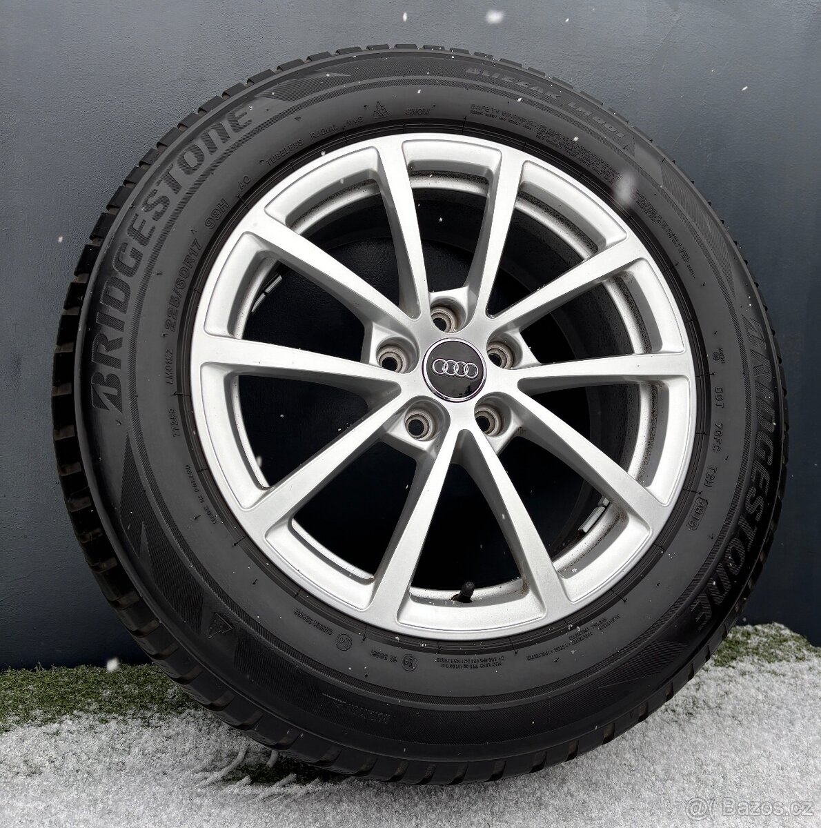 Originální Alu kola Audi A6 225/60/17 zimní - 2
