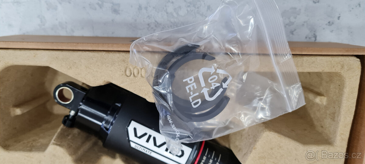 VIVID ULTIMATE RC2T Trunion 205x65 - 2