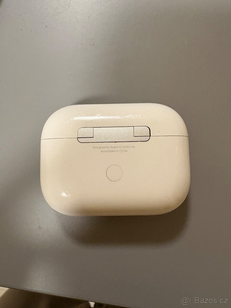 Airpods pro 1 - 2