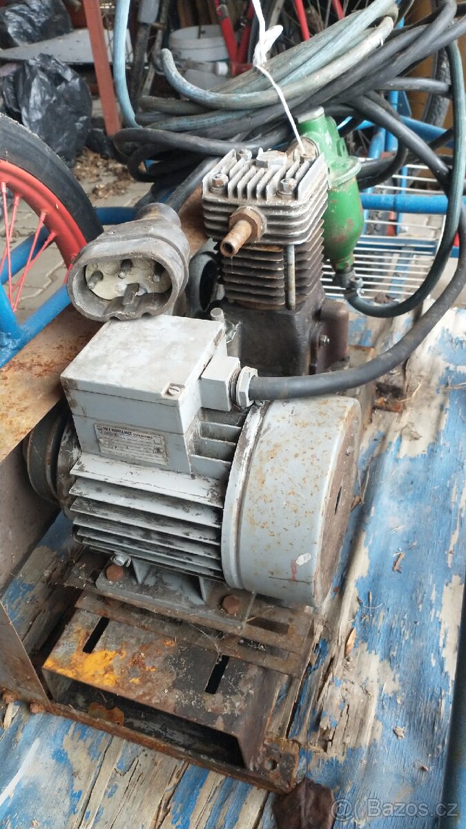 Pístový vzduchový kompresor - 2