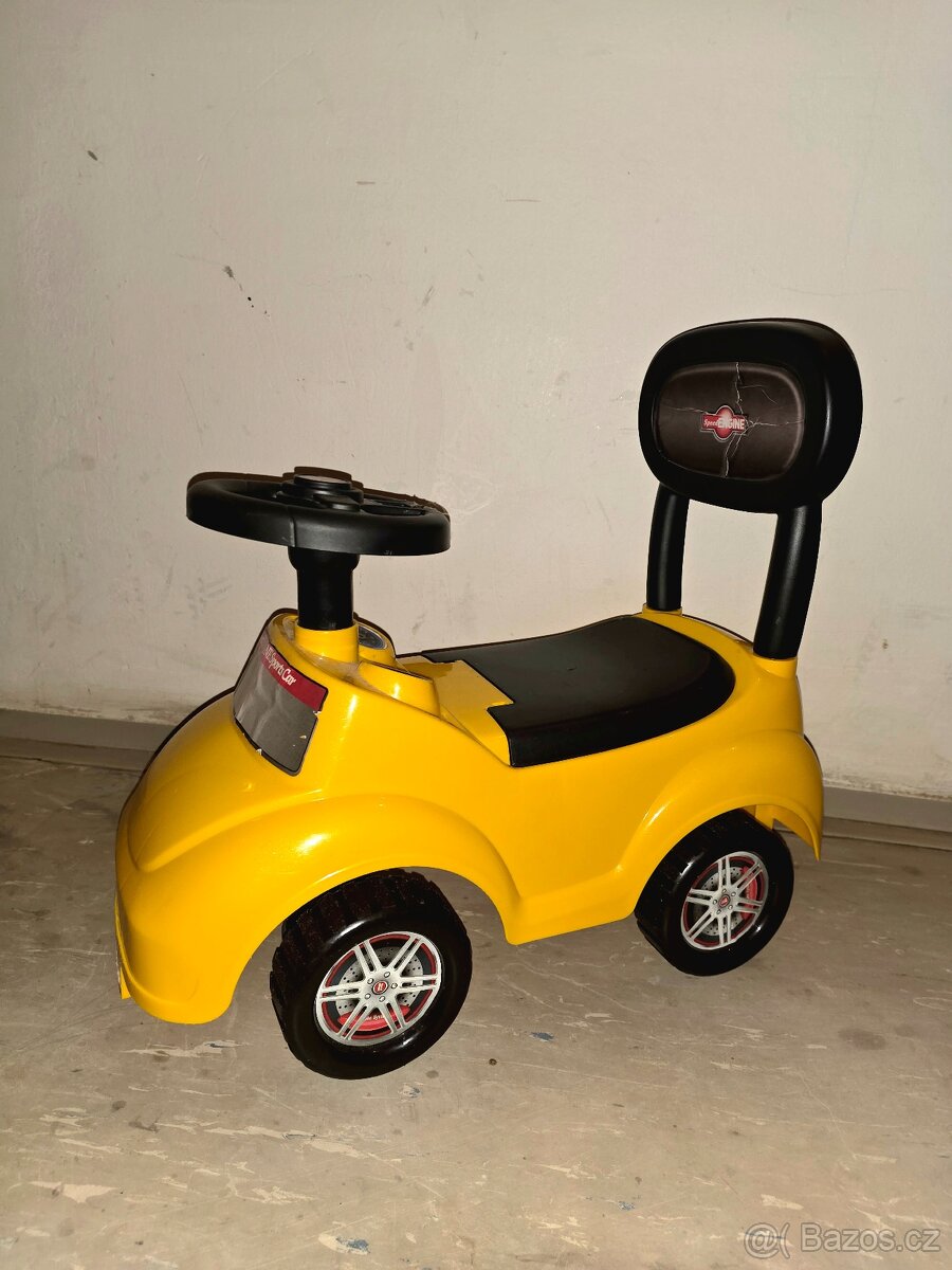 Auto - žluté odrážedlo - 2