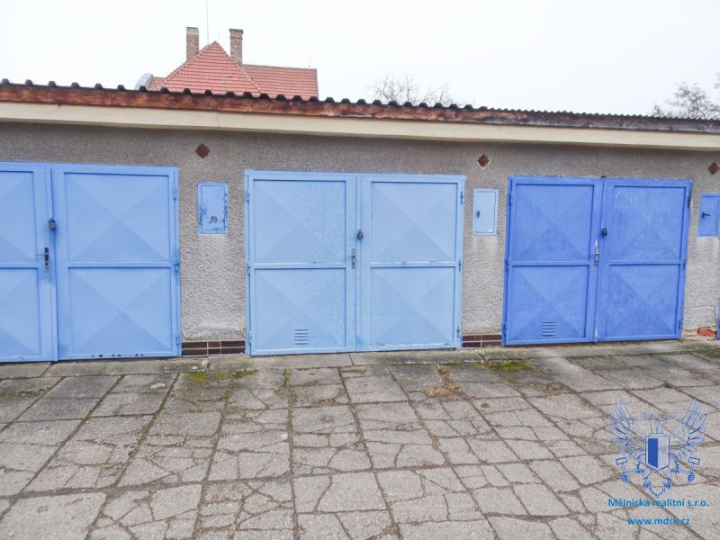 Pronájem garáže na Mělníku - 2