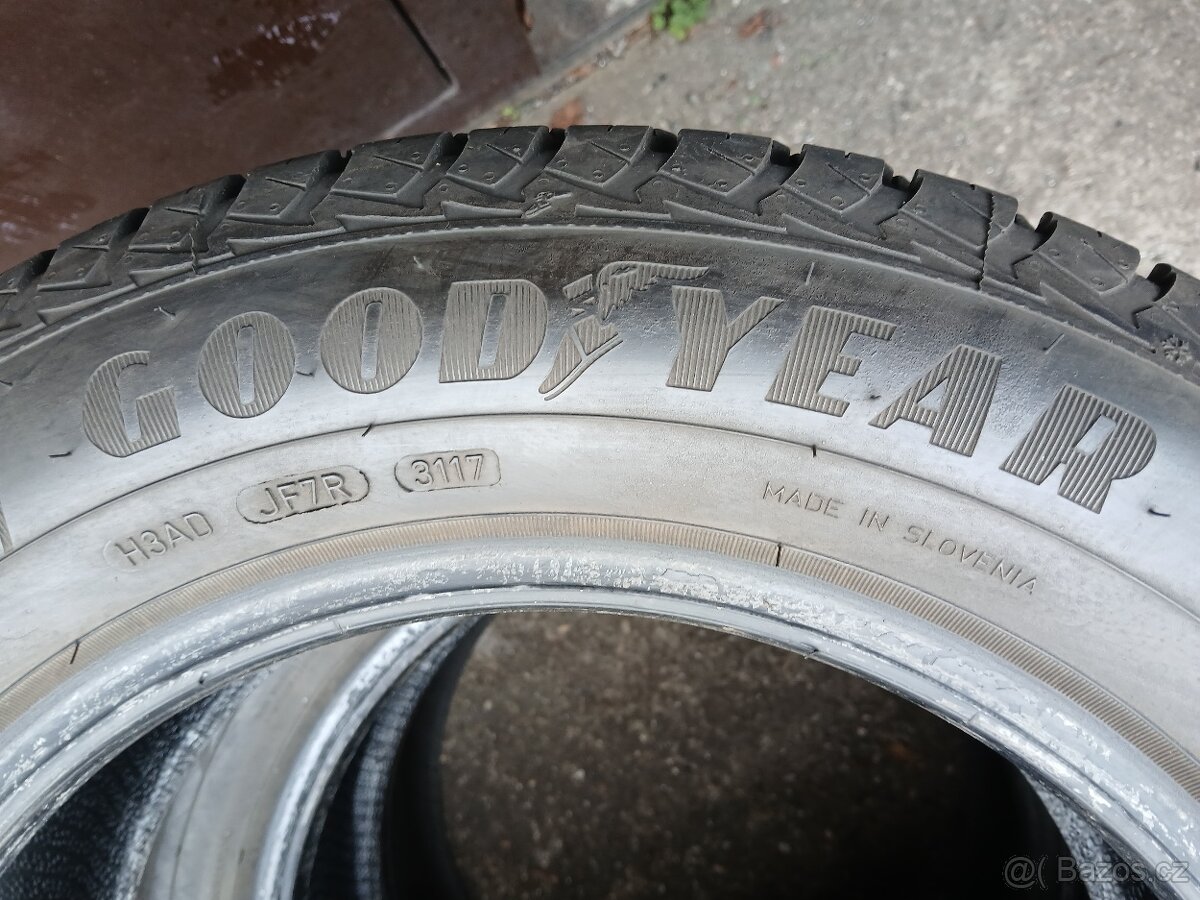 2ks celoroční pneu 185/65/15 - 2