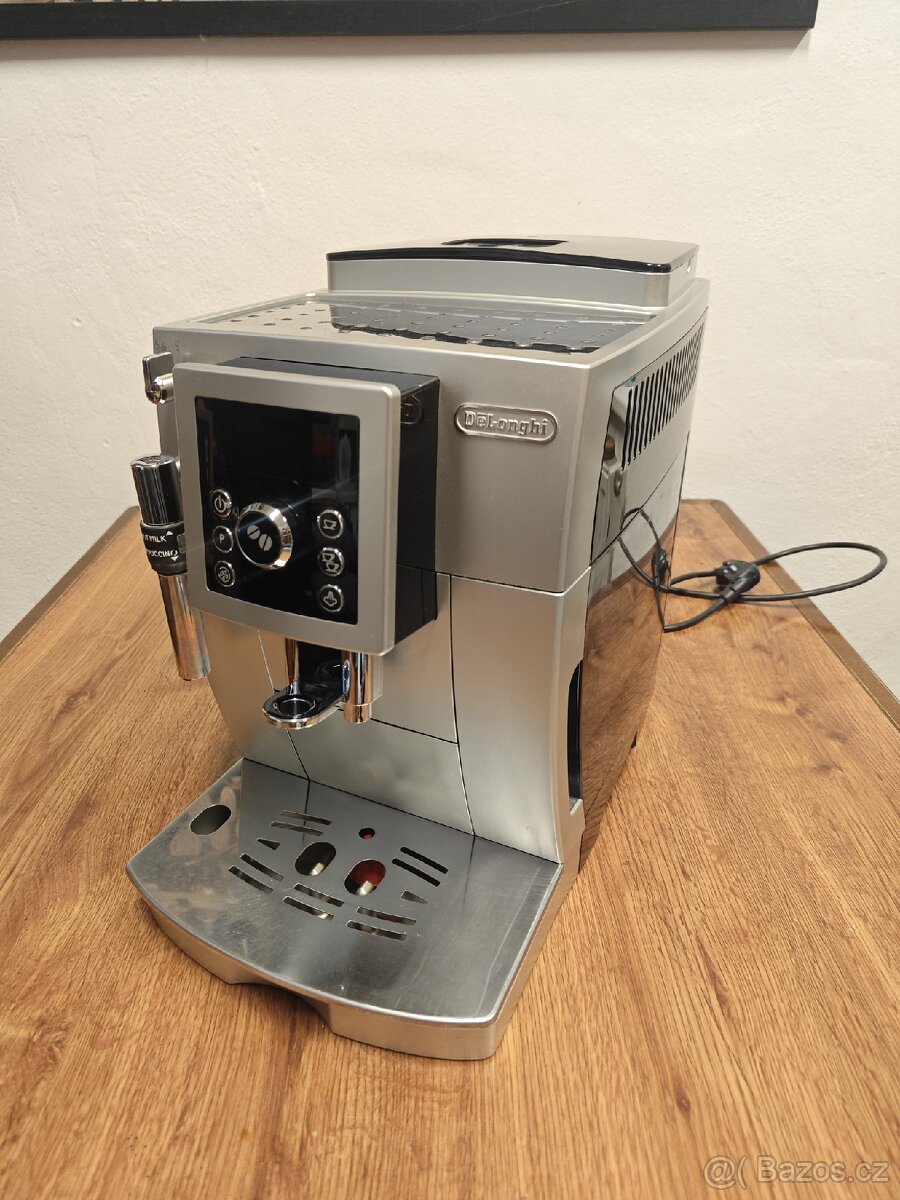 Kávovar DeLonghi Ecam - 2