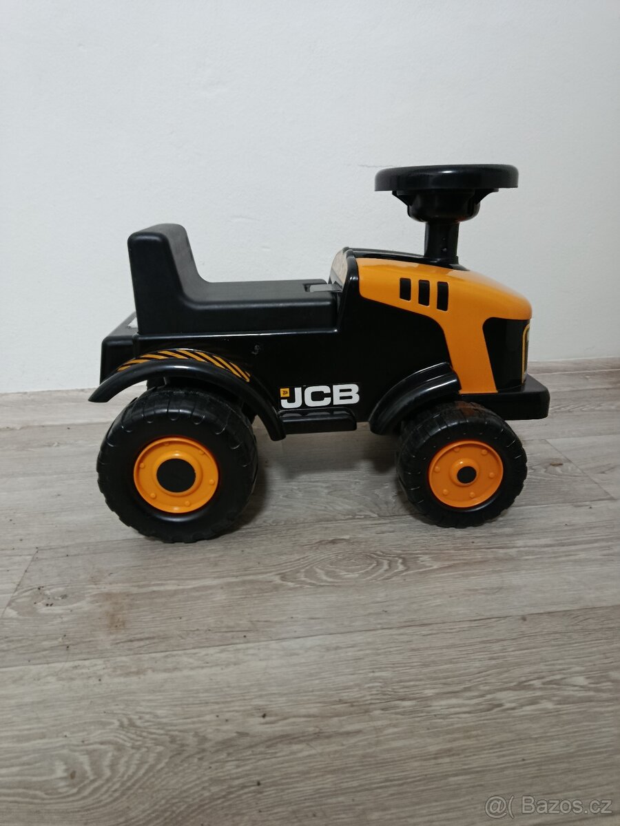 Odrážedlo JCB - 2