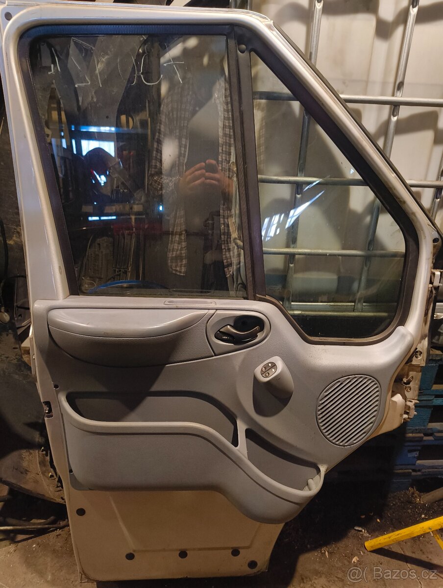 Ford Transit dveře - 2