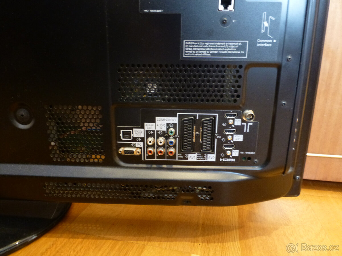 Prodám plazmovou televizi úhlopříčka 140 cm - 2