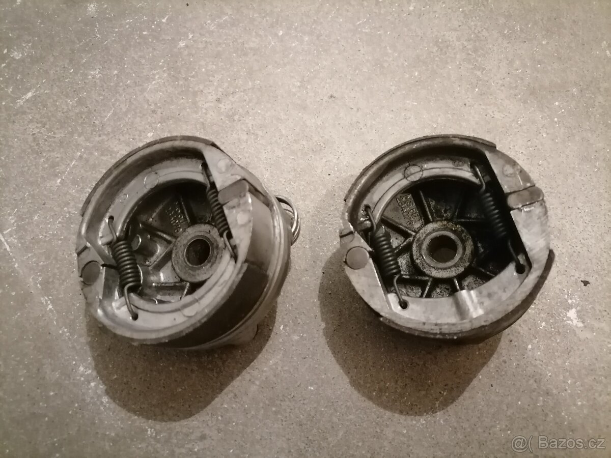 Zadní brzdové bubny - Babetta 207 - 2