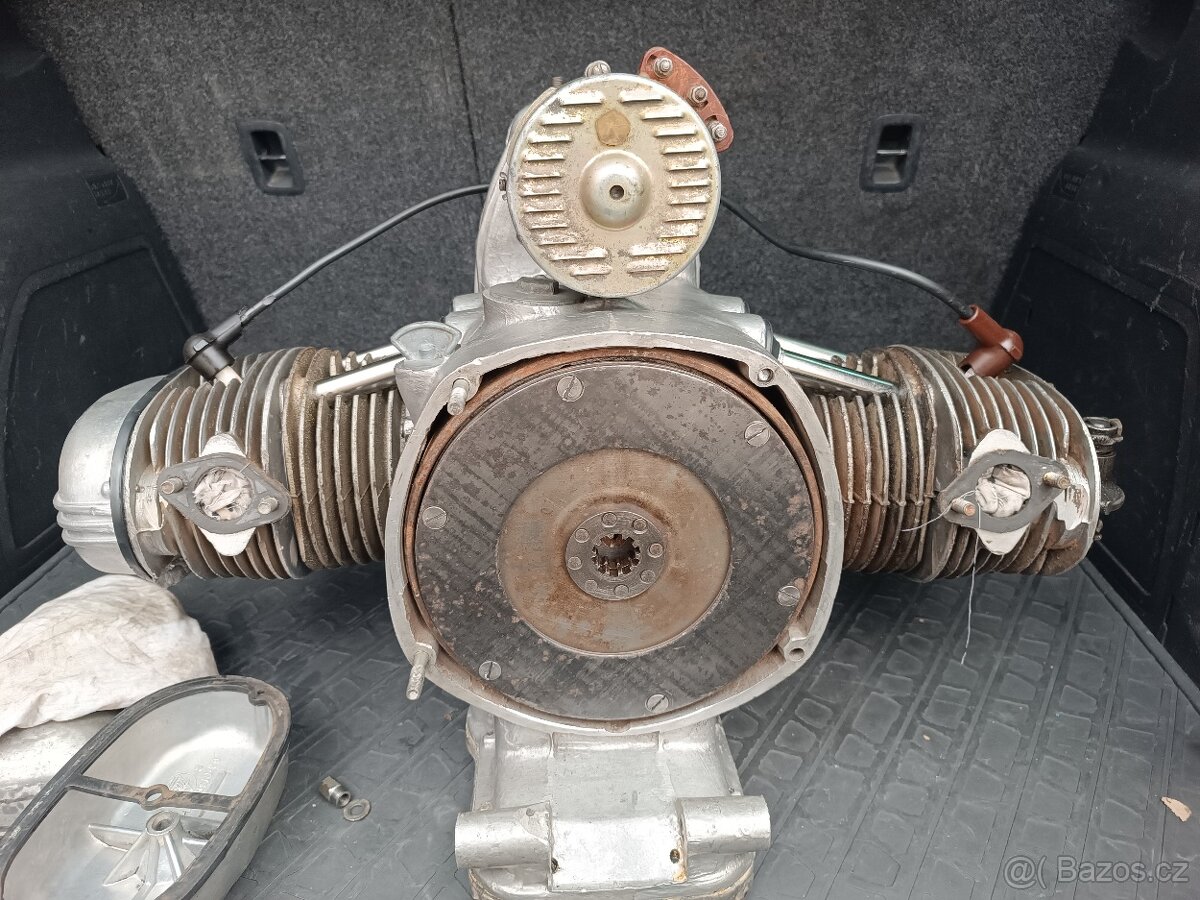 Motor Ural 650 12V převodovka se zpátečkou Ural difer - 2