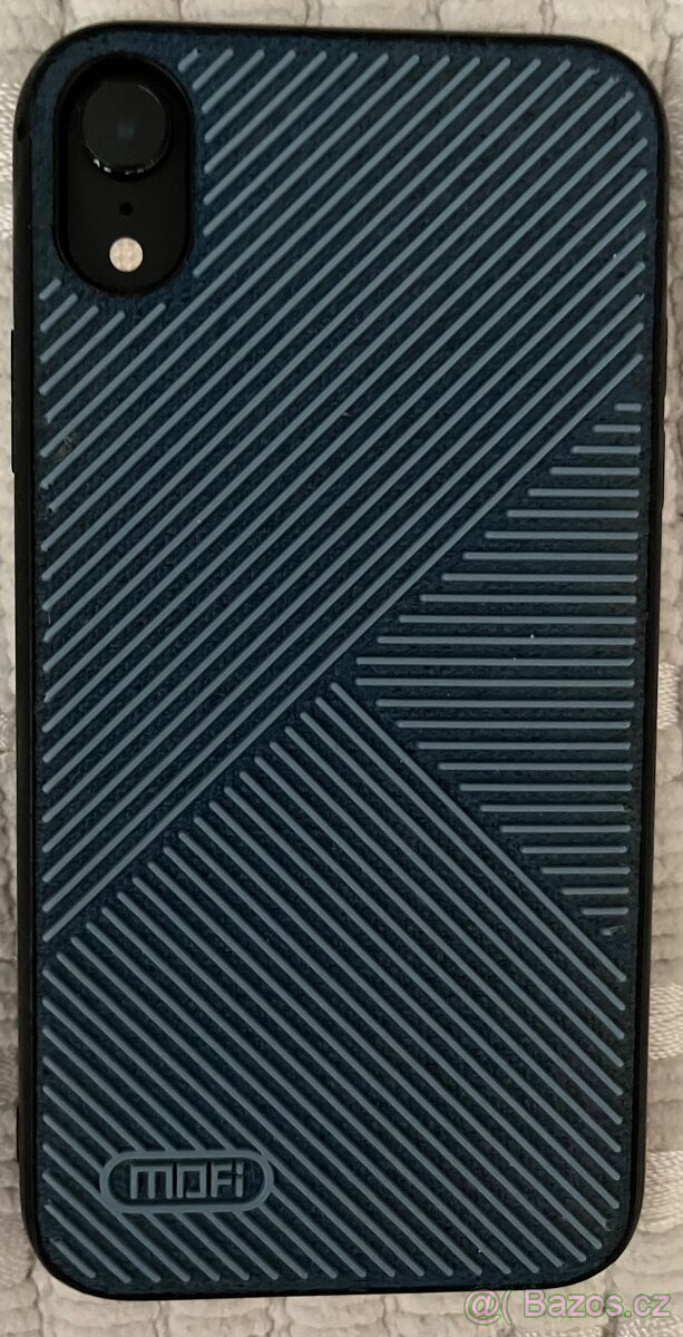 iPhone XR, cerny, 64GB, baterie 97% - 2