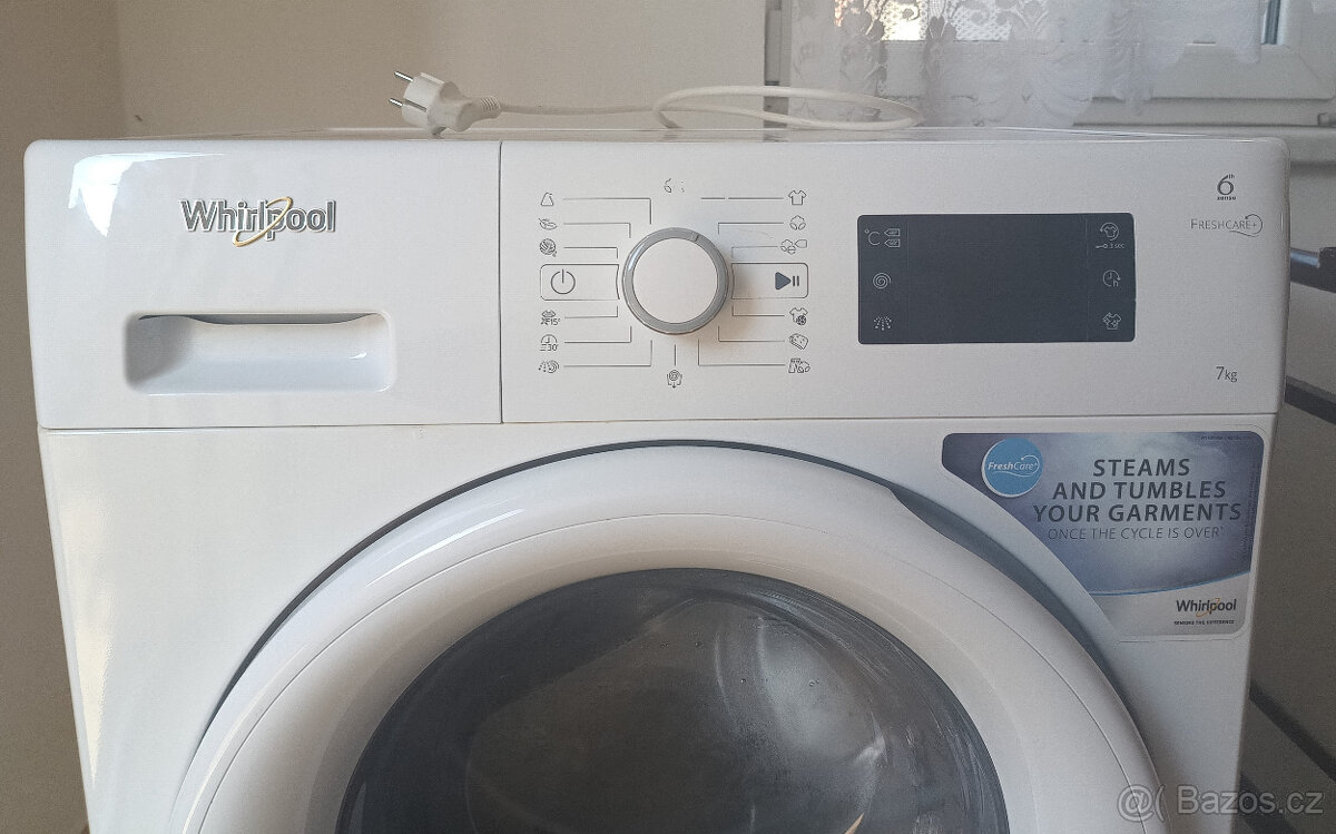 PARNÍ ÚZKÁ PRAČKA WHIRLPOOL 7KG - 1200ot. - A+++ - 2